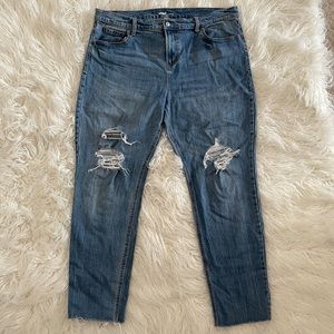 Old Navy Distressed Boyfriend Jeans